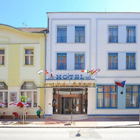 Hotel Zlata Stika Pardubice Exterior photo
